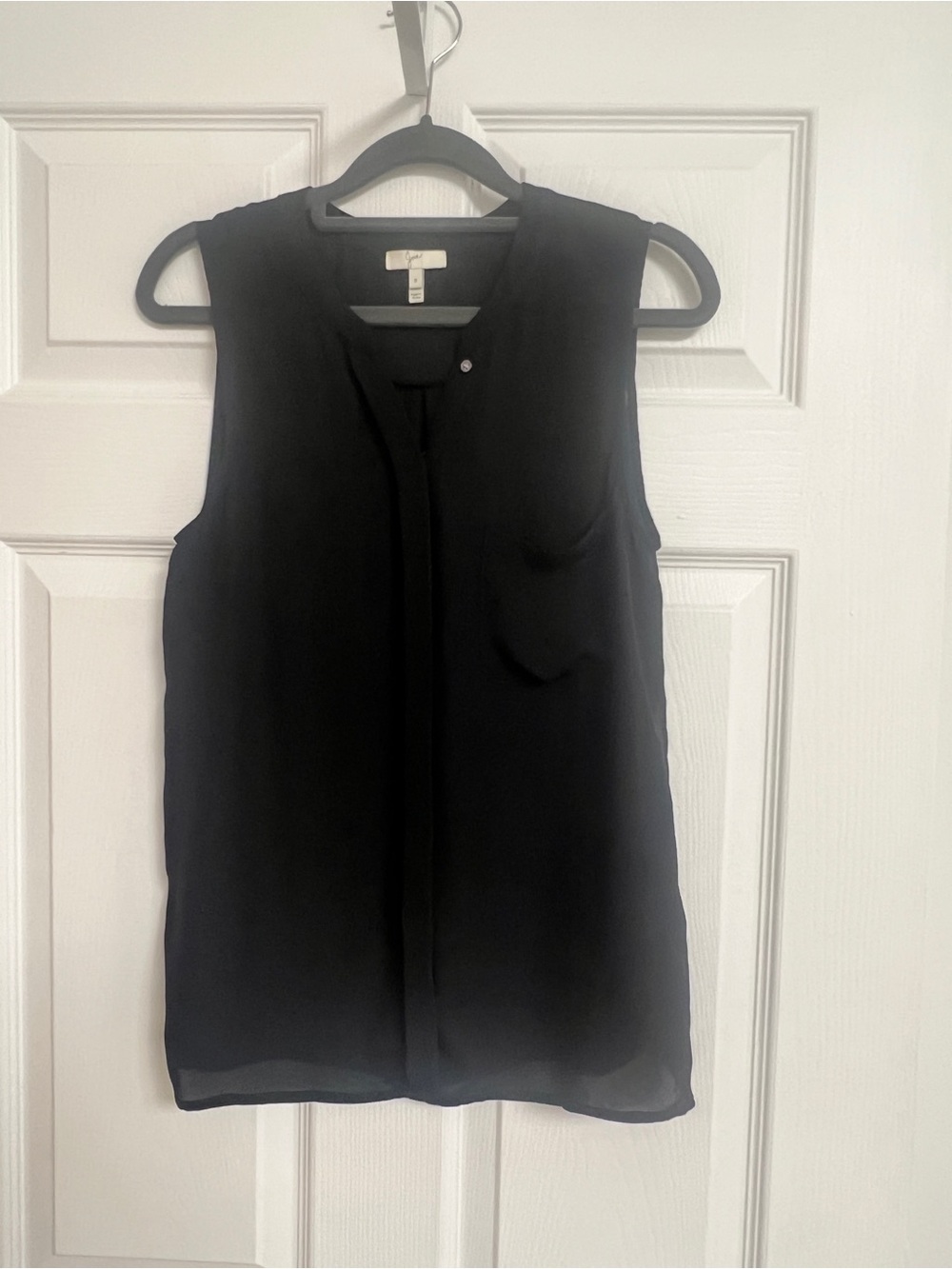 Joie Black Sleeveless silk Shell Top - Classic Work-to-Weekend Layer